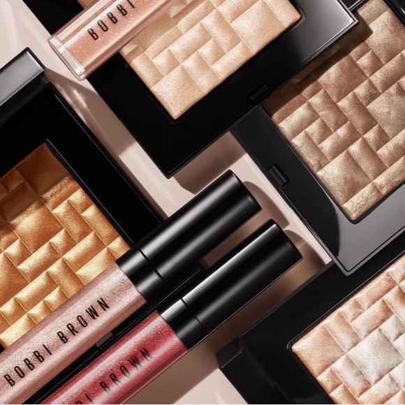 Bobbi Brown Highlighting Powder in Pink Glow Full-Size /BNIB - Picture 11 of 13